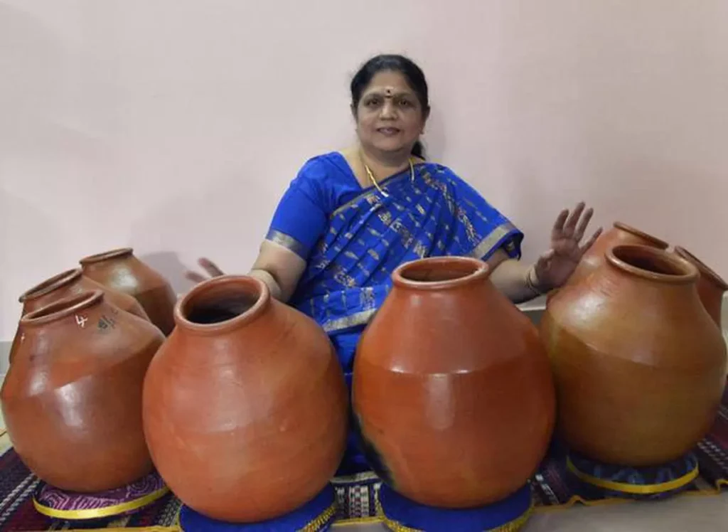 Ghatamok India legnépszerűbb női ghatam művészével
Forrás: The Hindu Business Life